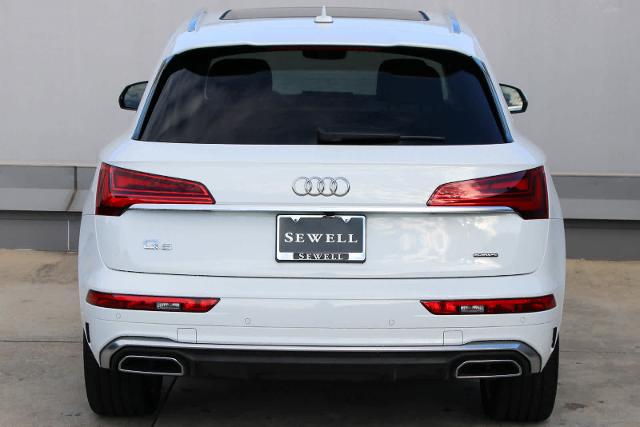 2024 Audi Q5 Vehicle Photo in SUGAR LAND, TX 77478