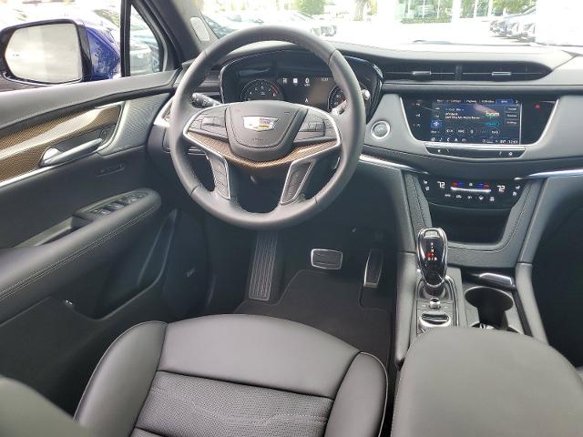 2024 Cadillac XT5 Vehicle Photo in POMPANO BEACH, FL 33064-7091