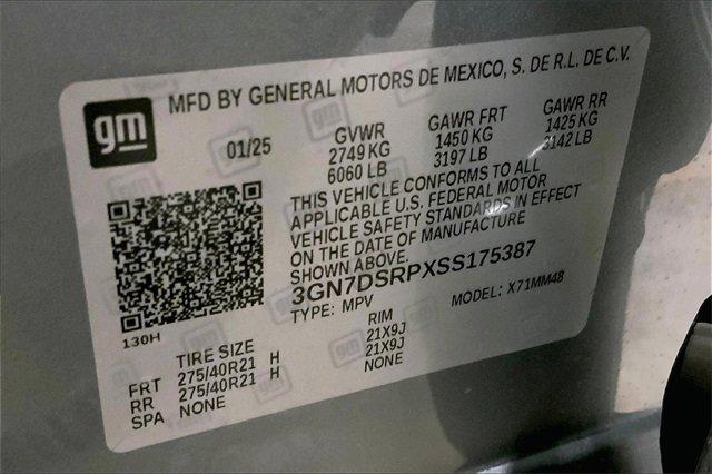 2025 Chevrolet Equinox EV Vehicle Photo in KANSAS CITY, MO 64114-4502