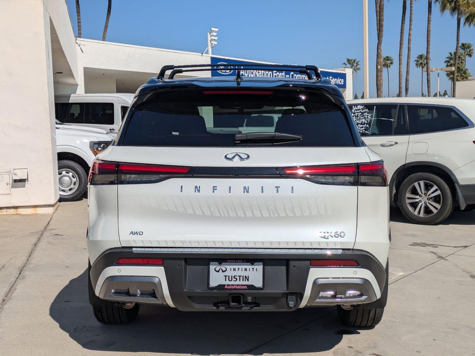 2025 INFINITI QX60 Vehicle Photo in Tustin, CA 92782