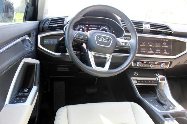 2024 Audi Q3 Vehicle Photo in HOUSTON, TX 77090