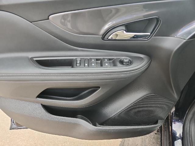 2022 Buick Encore Vehicle Photo in HAYS, KS 67601-1994