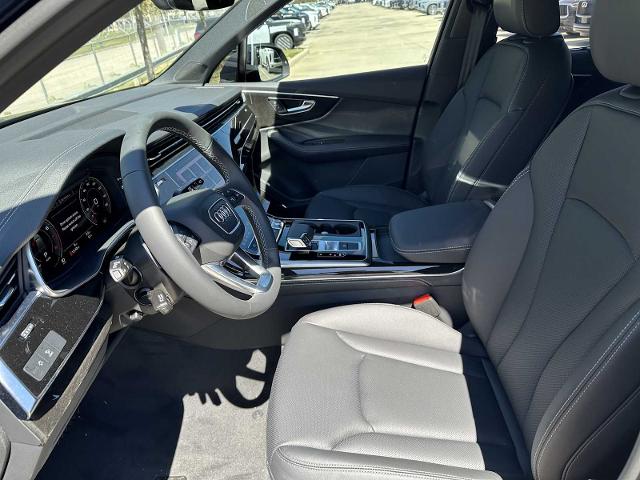 2025 Audi Q7 Vehicle Photo in HOUSTON, TX 77090