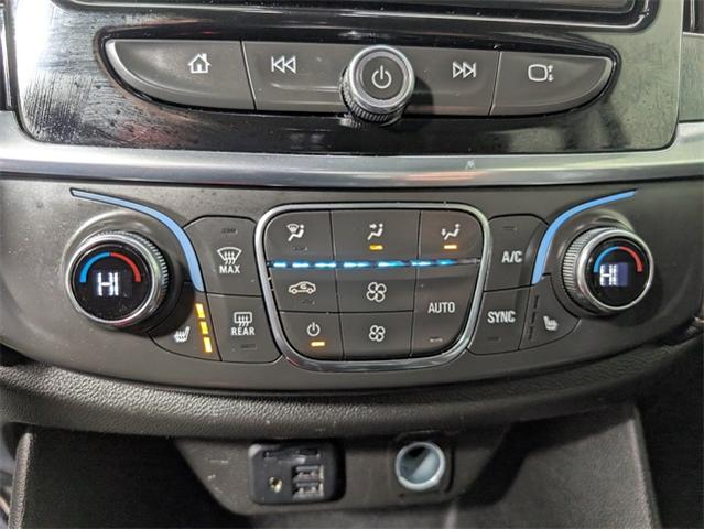 2021 Chevrolet Traverse Vehicle Photo in ENGLEWOOD, CO 80113-6708