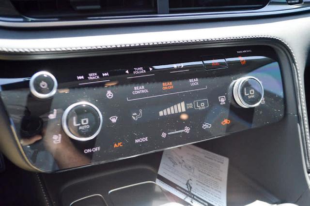 2025 INFINITI QX60 Vehicle Photo in Houston, TX 77090