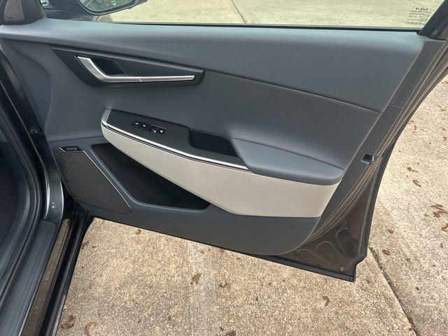 2022 Kia EV6 Vehicle Photo in MEDINA, OH 44256-9631