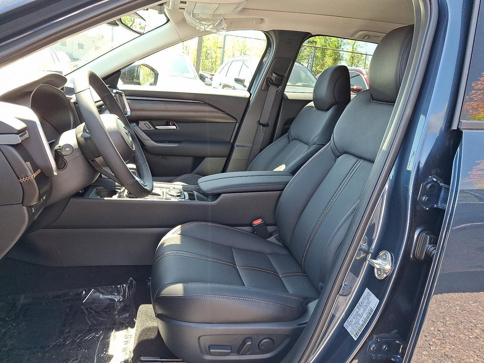 2025 Mazda CX-50 Hybrid Vehicle Photo in Trevose, PA 19053
