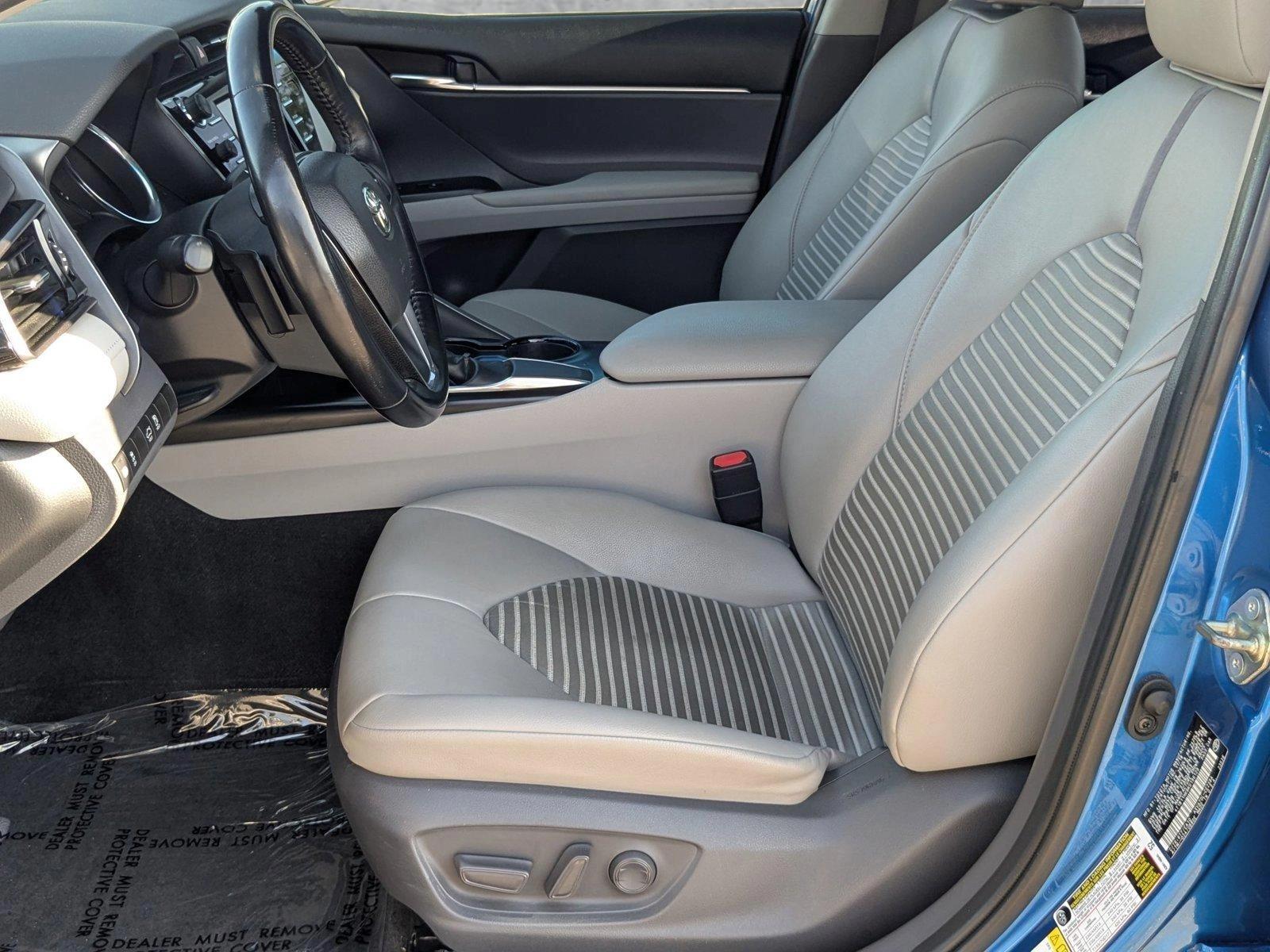2019 Toyota Camry Vehicle Photo in St. Petersburg, FL 33713