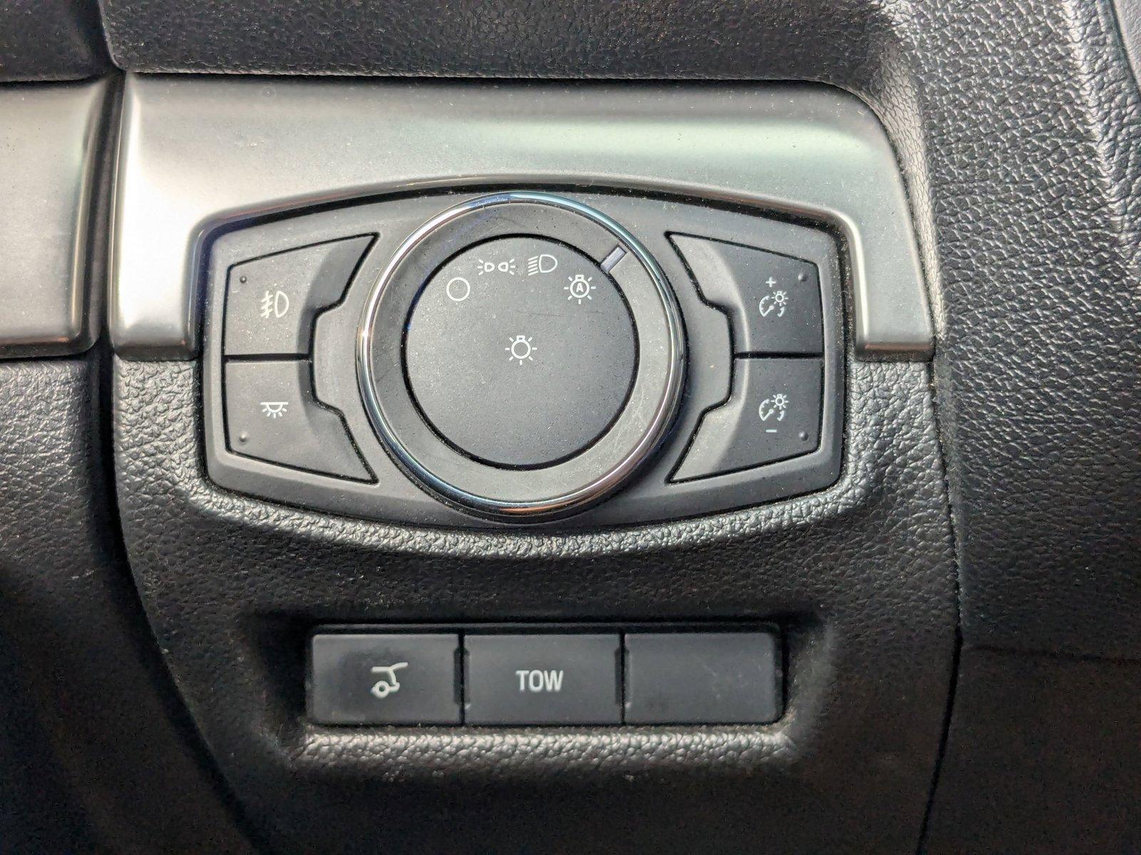 2018 Ford Explorer Vehicle Photo in St. Petersburg, FL 33713