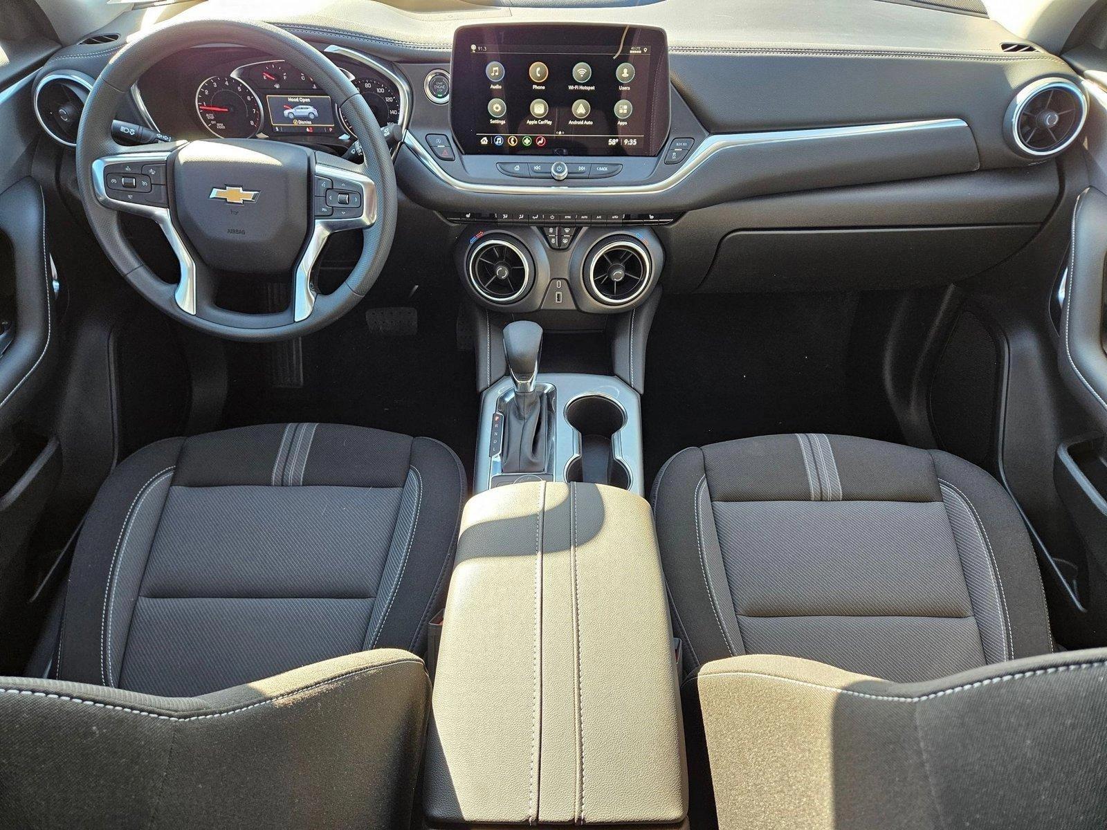 2025 Chevrolet Blazer Vehicle Photo in GILBERT, AZ 85297-0446