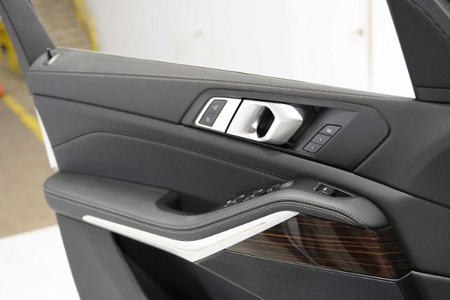 2025 BMW X5 xDrive40i Vehicle Photo in GRAPEVINE, TX 76051