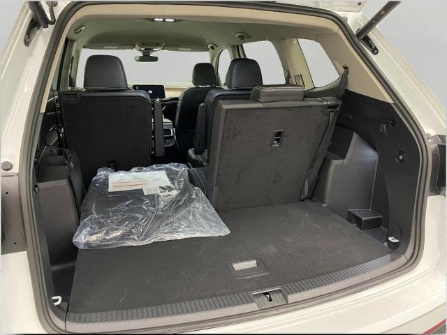 2025 Volkswagen Atlas Vehicle Photo in Appleton, WI 54913