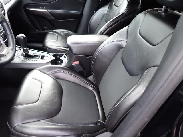2019 Jeep Cherokee Vehicle Photo in ZELIENOPLE, PA 16063-2910