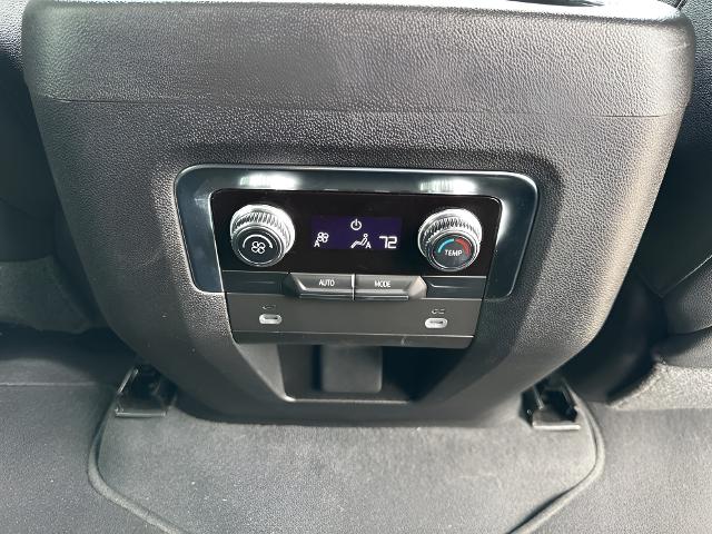 2023 GMC Yukon Vehicle Photo in MANITOWOC, WI 54220-5838