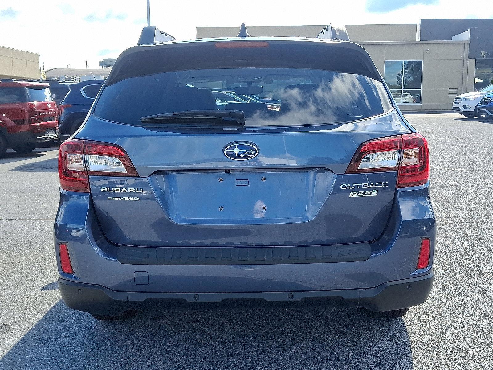 2017 Subaru Outback Vehicle Photo in Harrisburg, PA 17111