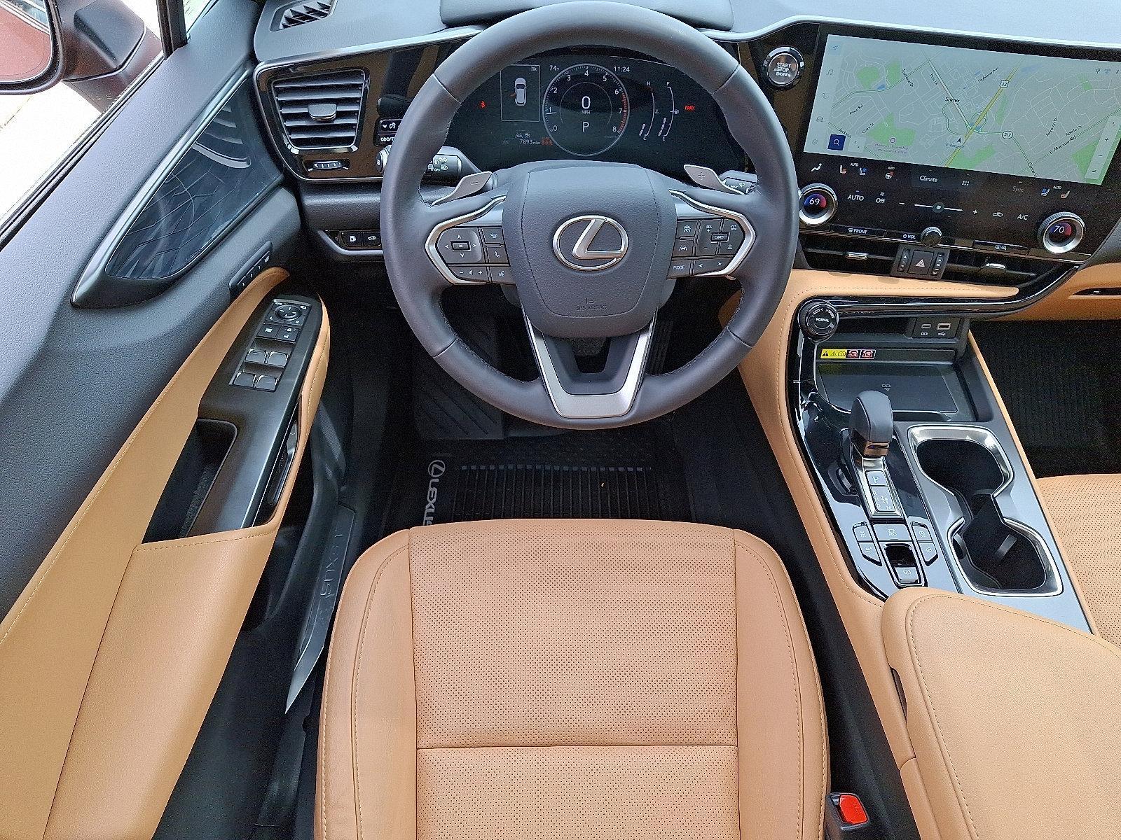 2025 Lexus NX Vehicle Photo in BETHLEHEM, PA 18017-9401