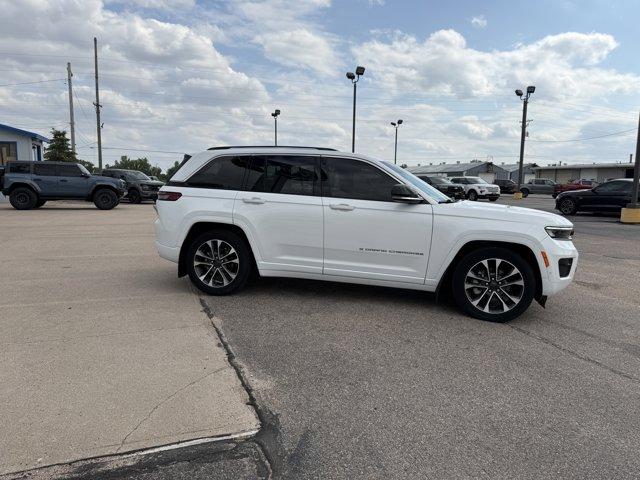 2023 Jeep Grand Cherokee Vehicle Photo in Ogallala, NE 69153