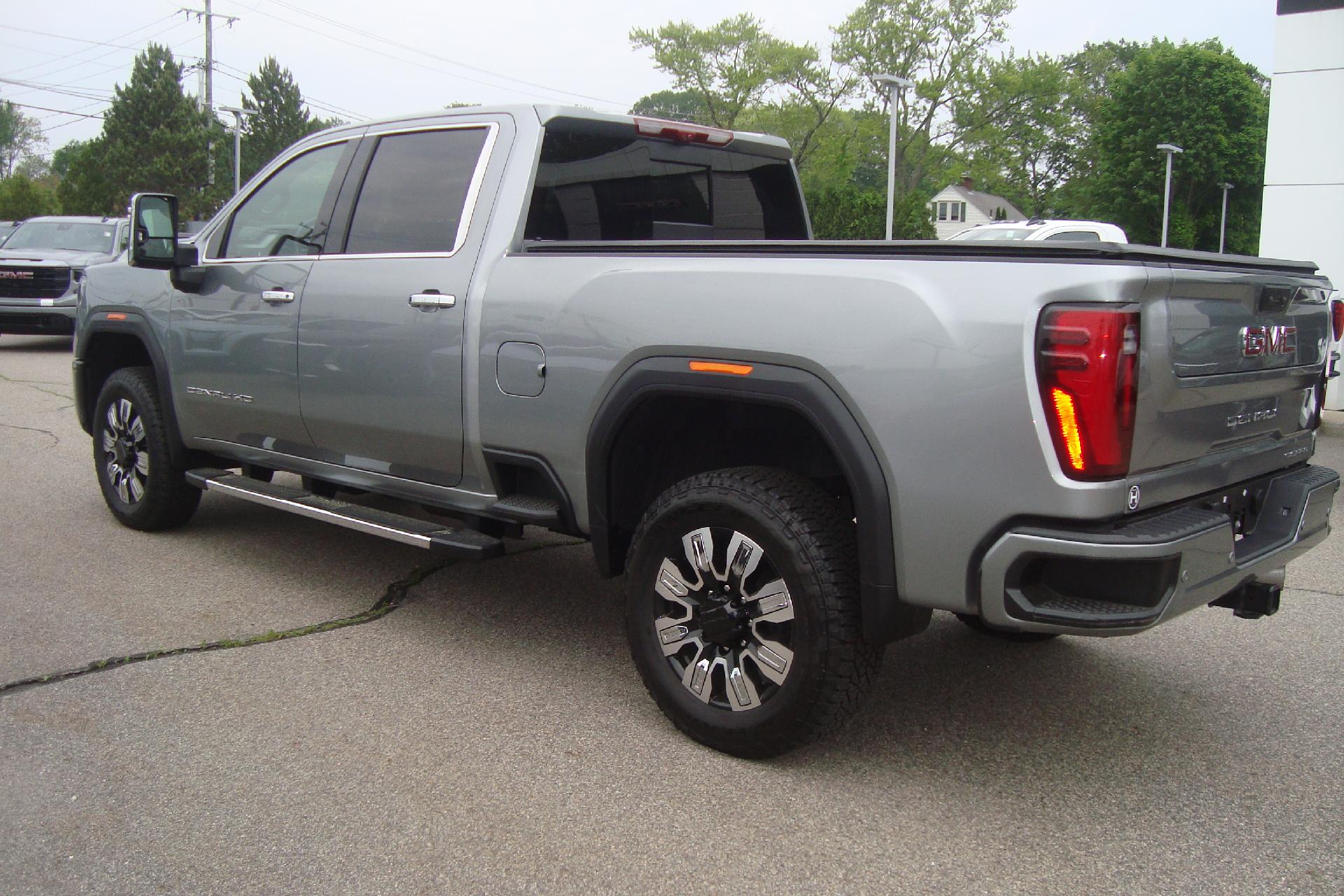 2024 GMC Sierra 2500 HD Vehicle Photo in PORTSMOUTH, NH 03801-4196