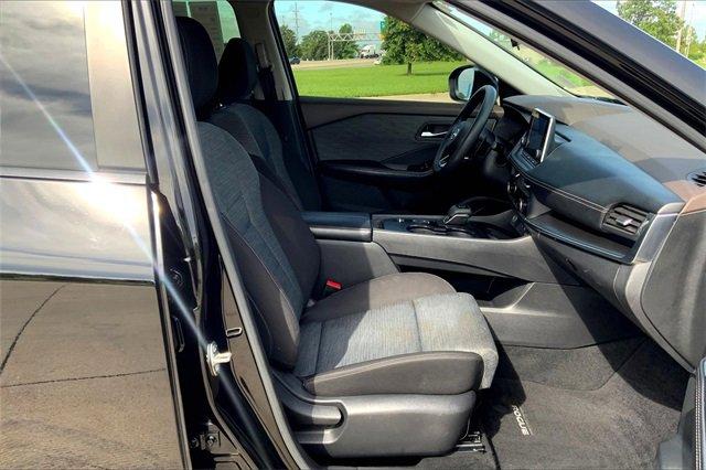 2023 Nissan Rogue Vehicle Photo in TOPEKA, KS 66609-0000