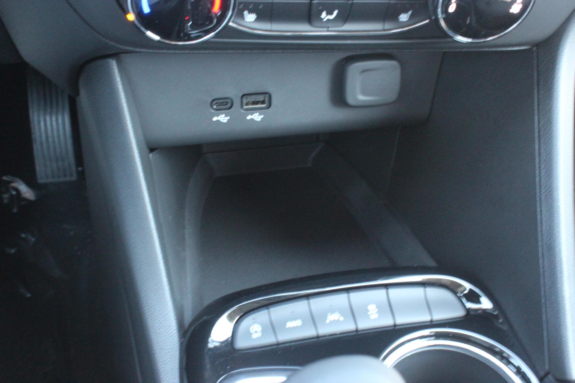 2026 Buick Encore GX Vehicle Photo in AURORA, CO 80012-4011