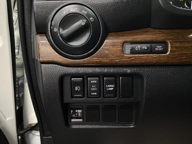 2018 Nissan Titan Vehicle Photo in Appleton, WI 54913