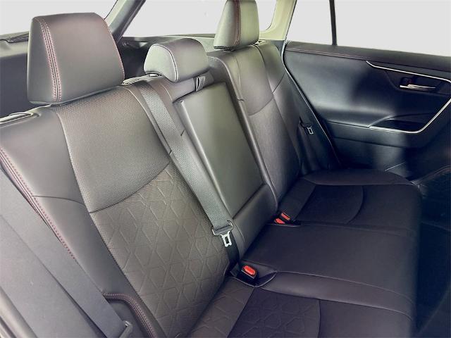 2020 Toyota RAV4 Vehicle Photo in PUYALLUP, WA 98371-4149
