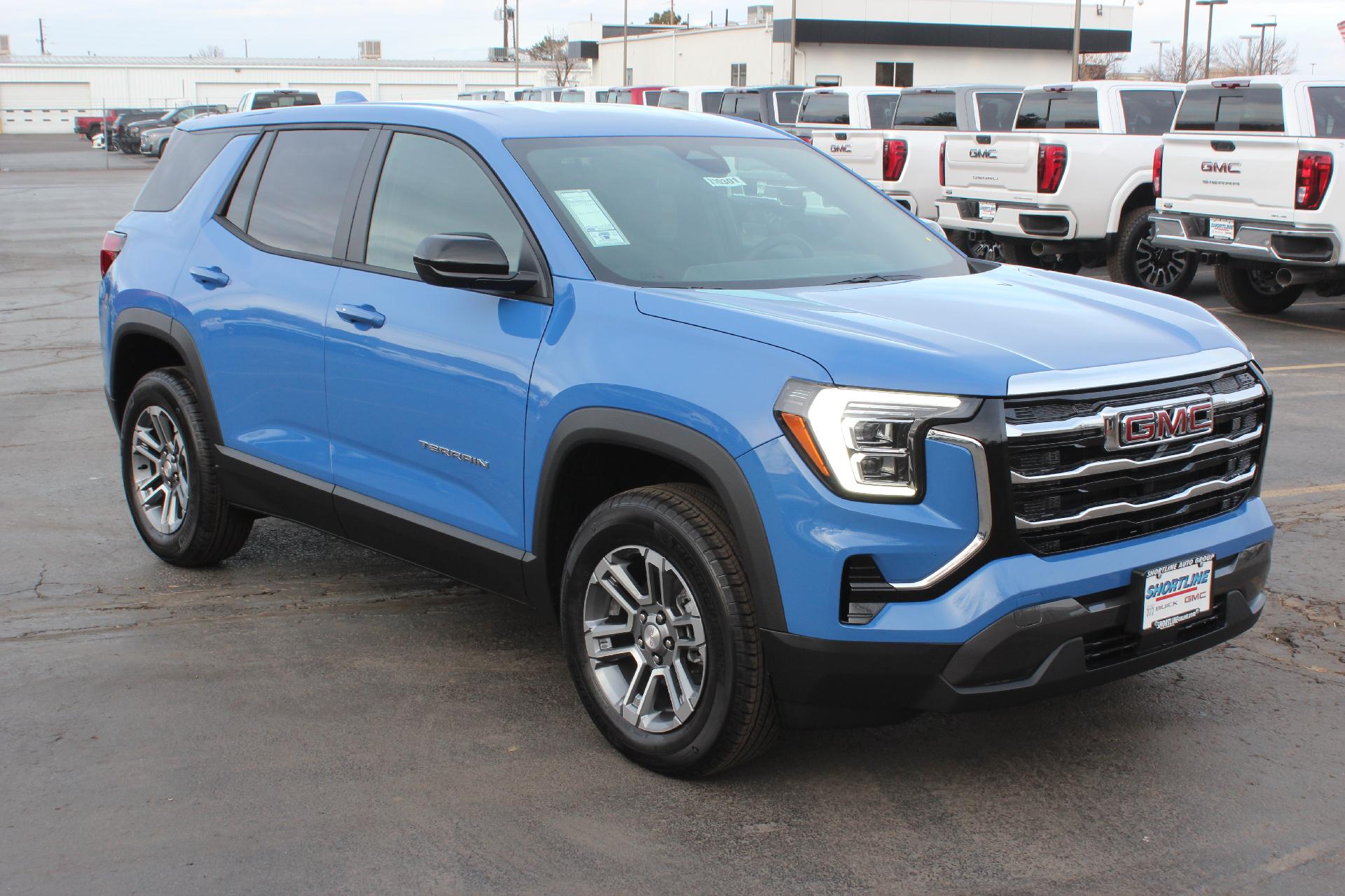 2025 GMC Terrain Vehicle Photo in AURORA, CO 80012-4011