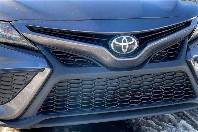 2022 Toyota Camry Vehicle Photo in INDEPENDENCE, MO 64055-1314