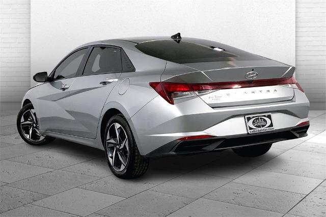 2023 Hyundai ELANTRA Vehicle Photo in Lees Summit, MO 64086