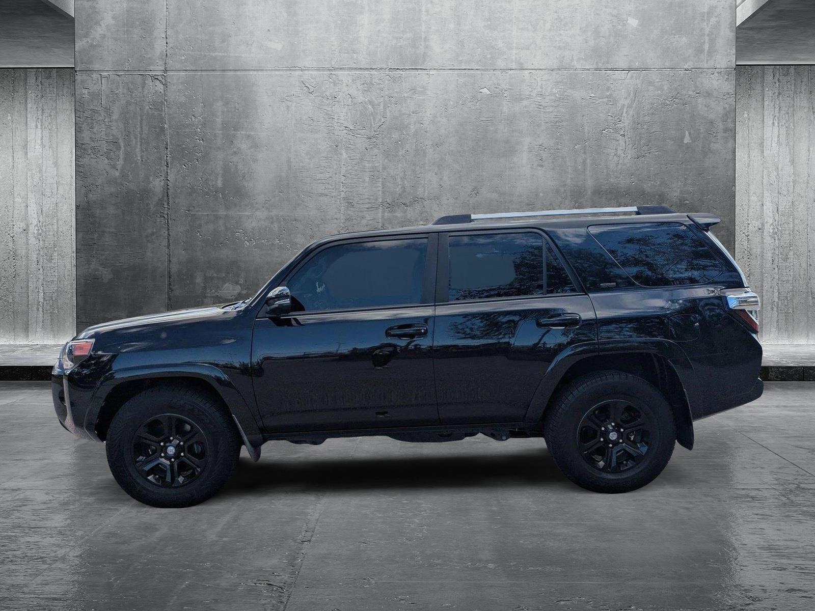 2019 Toyota 4Runner Vehicle Photo in Sarasota, FL 34231