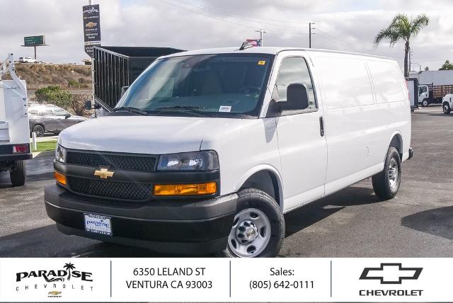 2025 Chevrolet Express Cargo Van Vehicle Photo in VENTURA, CA 93003-8585