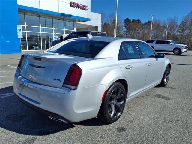 2023 Chrysler 300 Vehicle Photo in EMPORIA, VA 23847-1235