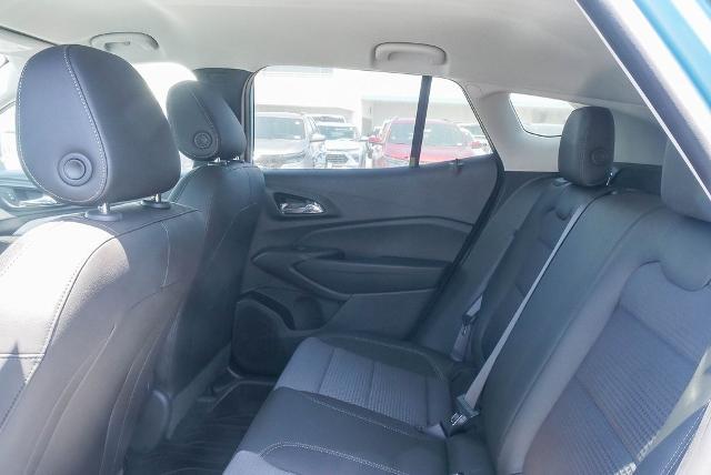 2025 Chevrolet Trax Vehicle Photo in VENTURA, CA 93003-8585