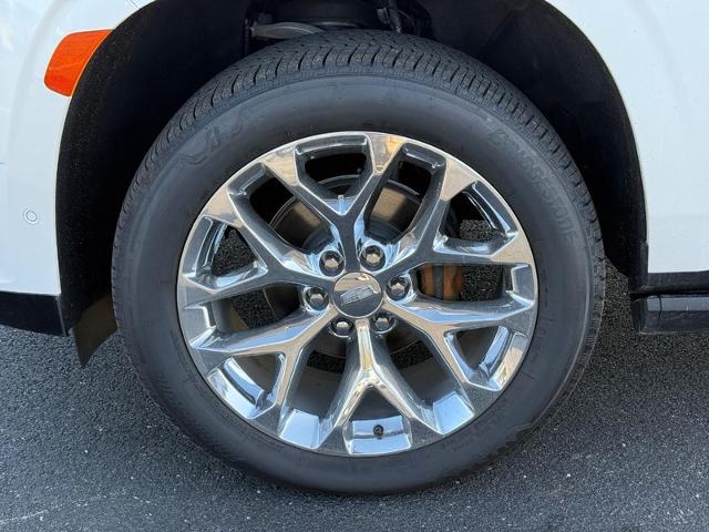 2024 Cadillac Escalade Vehicle Photo in COLUMBIA, MO 65203-3903