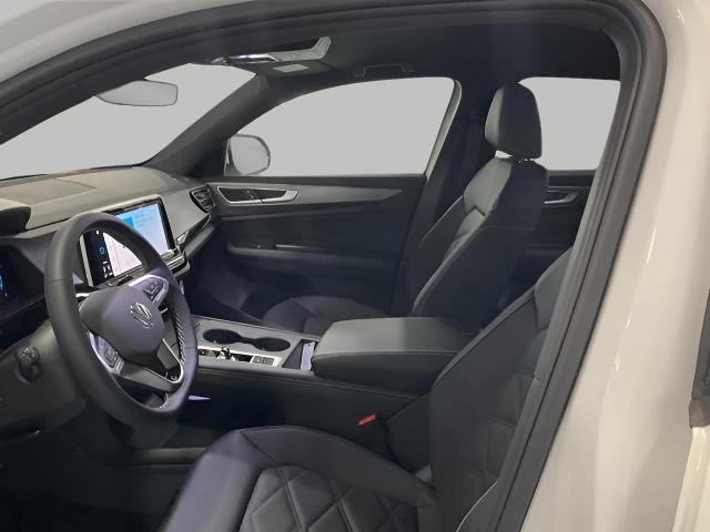 2025 Volkswagen Atlas Cross Sport Vehicle Photo in Oshkosh, WI 54904