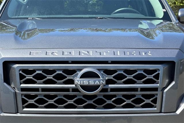2023 Nissan Frontier Vehicle Photo in ELK GROVE, CA 95757-8703