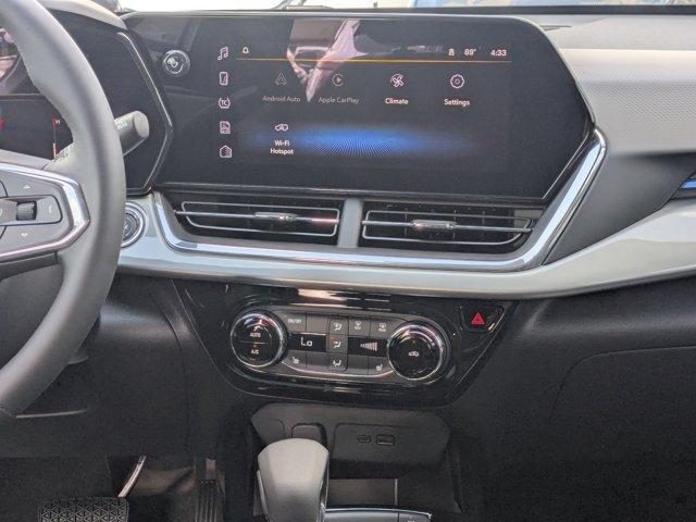 2025 Chevrolet Trax Vehicle Photo in BRUNSWICK, GA 31525-1881