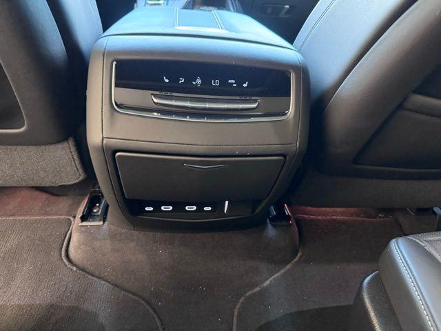 2024 Cadillac Escalade Vehicle Photo in DELRAY BEACH, FL 33483-3294