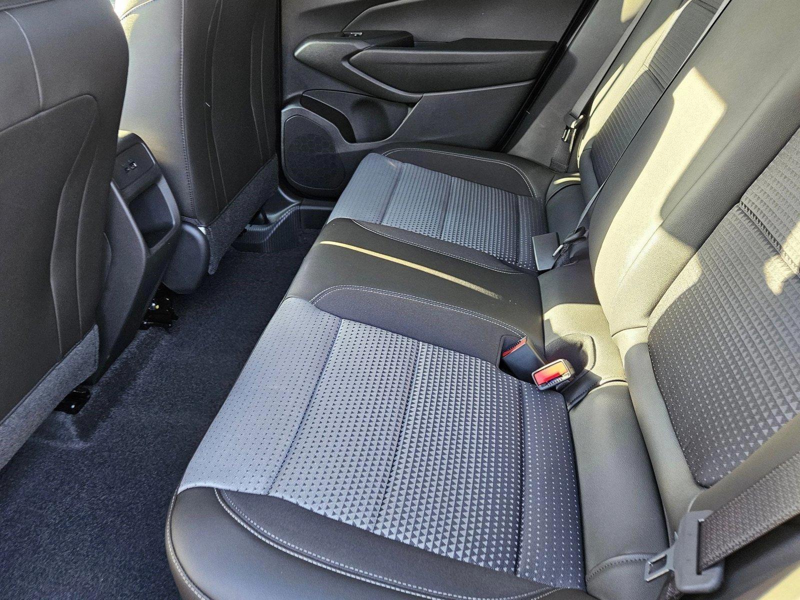 2025 Chevrolet Trax Vehicle Photo in GREENACRES, FL 33463-3207