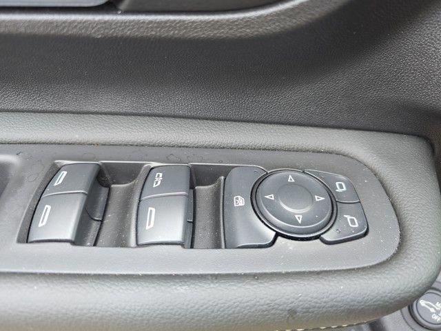 2024 GMC Terrain Vehicle Photo in Pleasant Hills, PA 15236