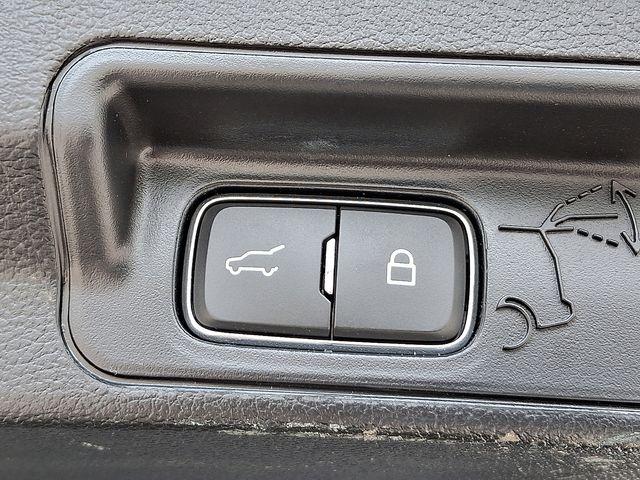 2022 Ford Explorer Vehicle Photo in DANBURY, CT 06810-5034