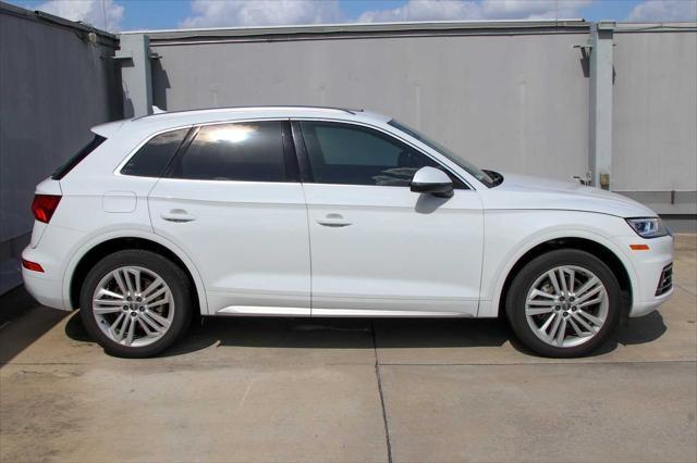 2019 Audi Q5 Vehicle Photo in SUGAR LAND, TX 77478
