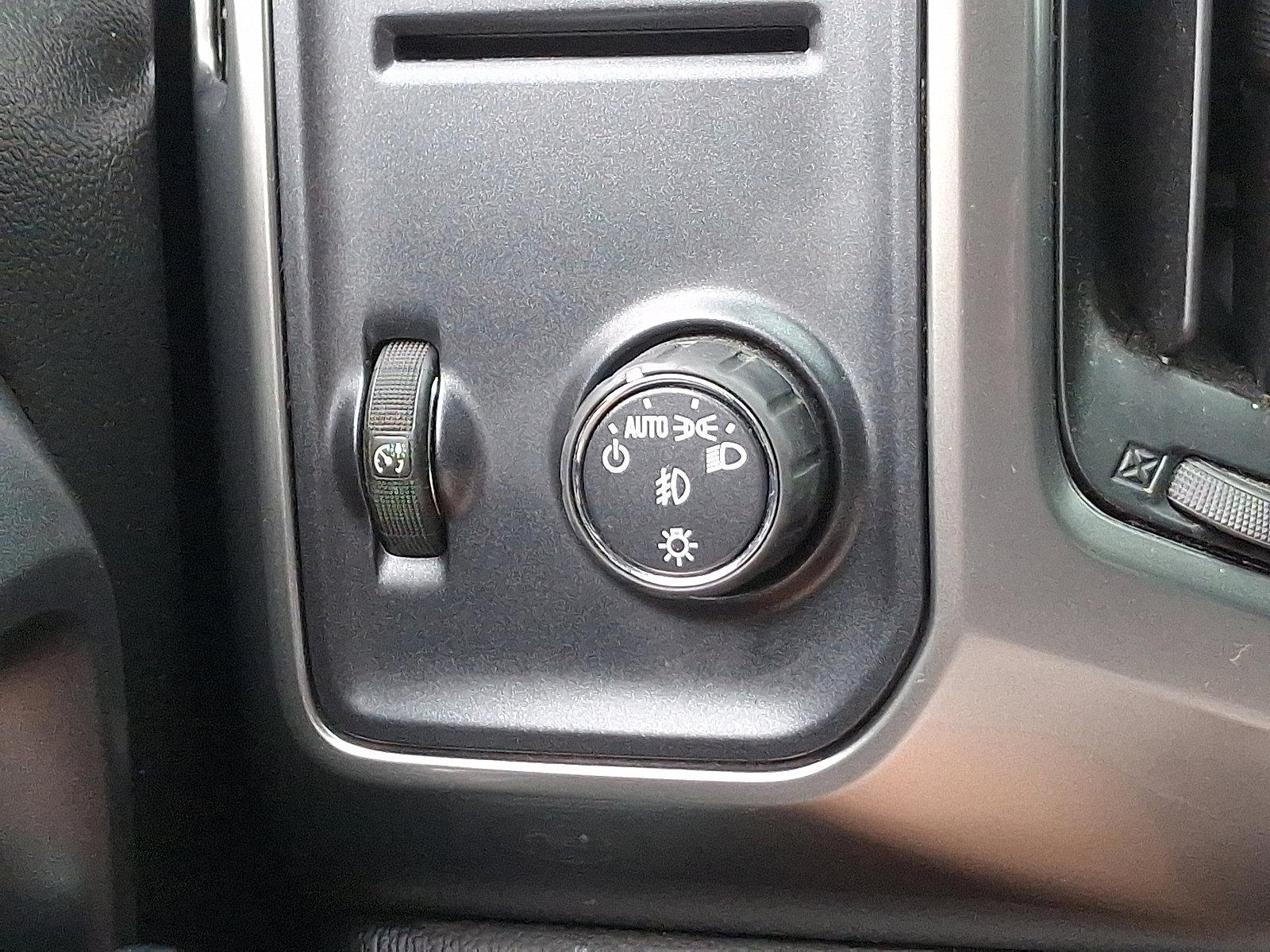 2018 Chevrolet Silverado 1500 Vehicle Photo in Trevose, PA 19053