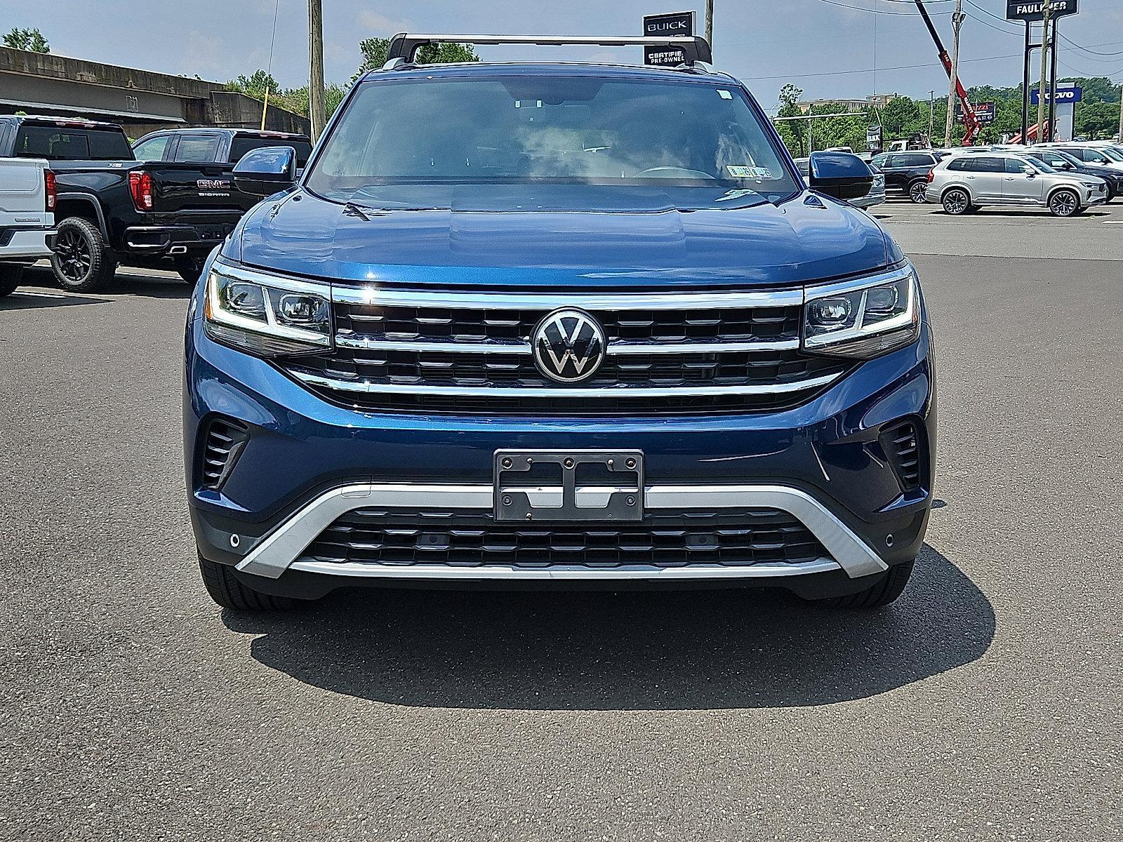 2022 Volkswagen Atlas Cross Sport Vehicle Photo in Trevose, PA 19053