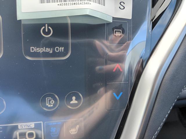 2025 Subaru Outback Vehicle Photo in Green Bay, WI 54304
