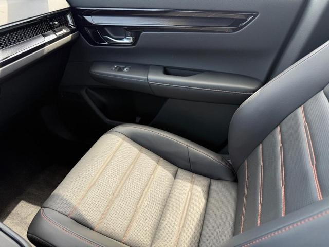 2024 Honda CR-V Hybrid Vehicle Photo in COLUMBIA, MO 65203-3903