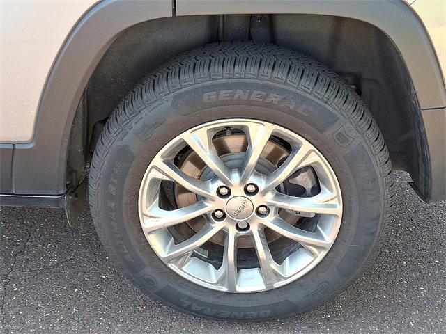 2021 Jeep Cherokee Vehicle Photo in Willow Grove, PA 19090