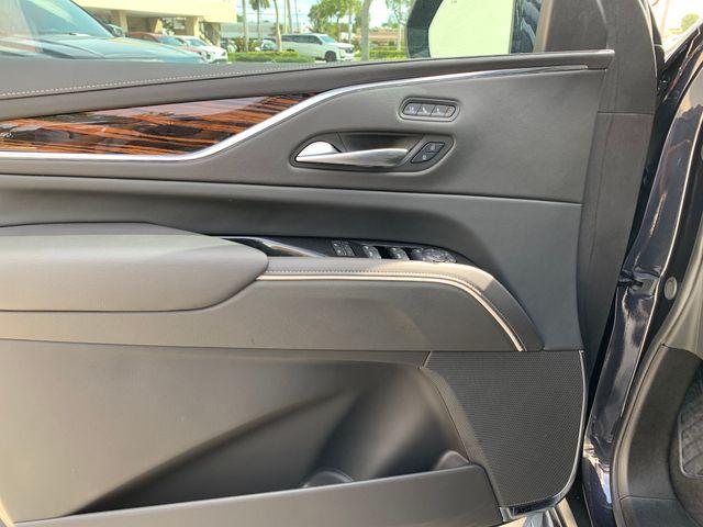 2024 Cadillac Escalade Vehicle Photo in DELRAY BEACH, FL 33483-3294