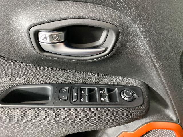 2018 Jeep Renegade Vehicle Photo in ALLIANCE, OH 44601-4622