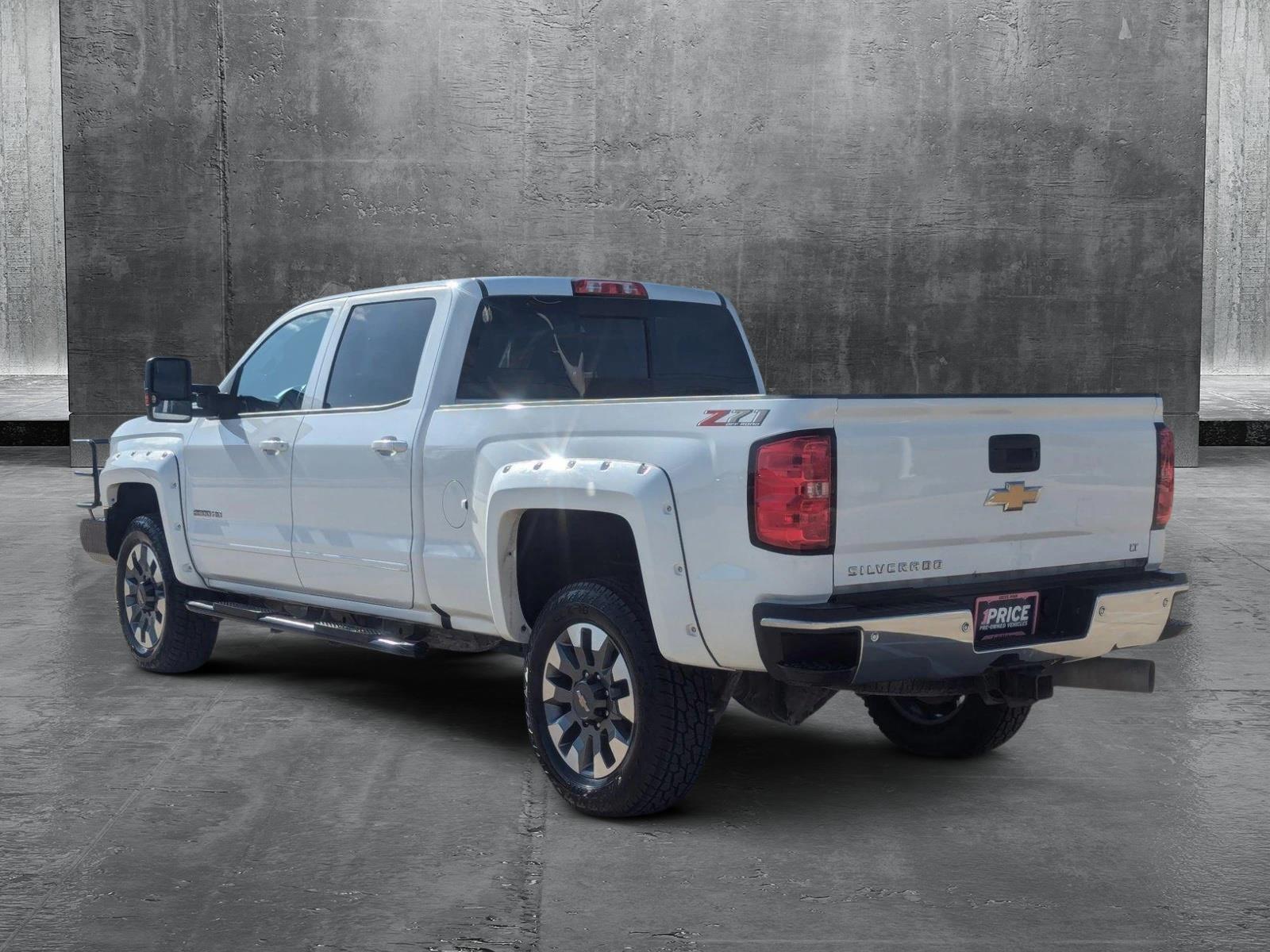 2018 Chevrolet Silverado 2500HD Vehicle Photo in CORPUS CHRISTI, TX 78412-4902